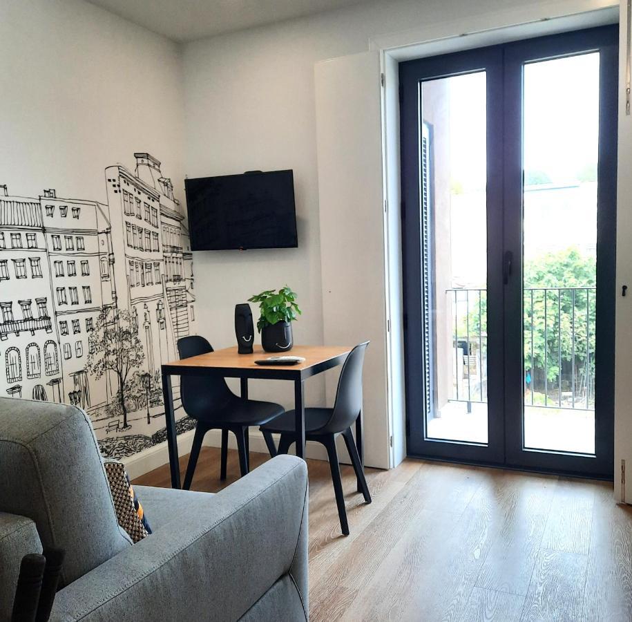 Smiling Places - Apartment In Porto Bagian luar foto