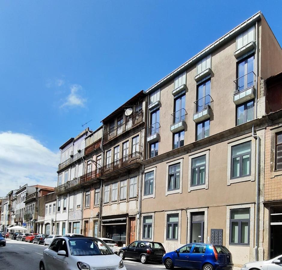 Smiling Places - Apartment In Porto Bagian luar foto