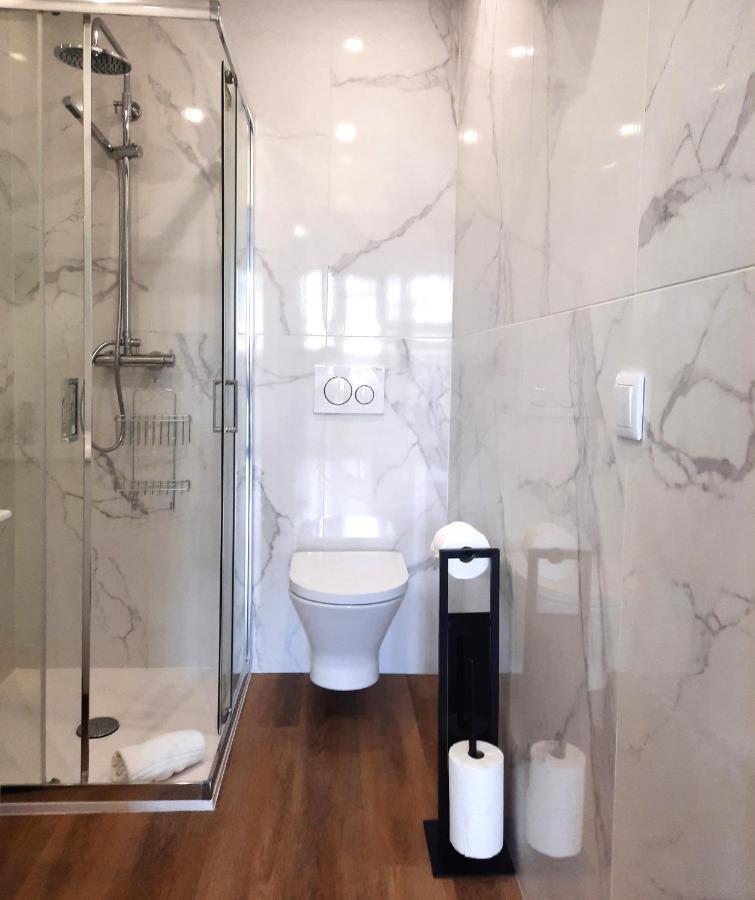 Smiling Places - Apartment In Porto Bagian luar foto