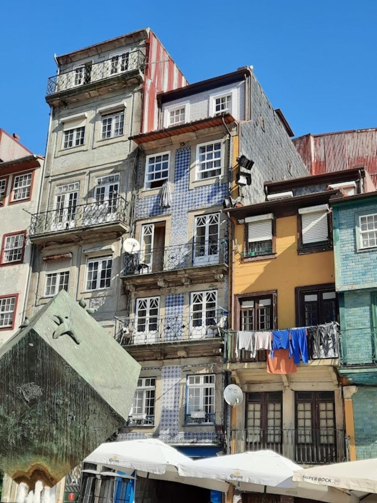 Smiling Places - Apartment In Porto Bagian luar foto